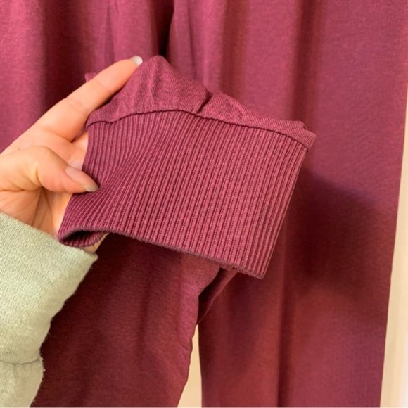 Gymshark Maroon Joggers - Picture 7 of 9